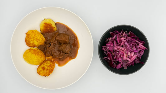 Bierkutscher-Gulasch aus dem Dutch-Ofen