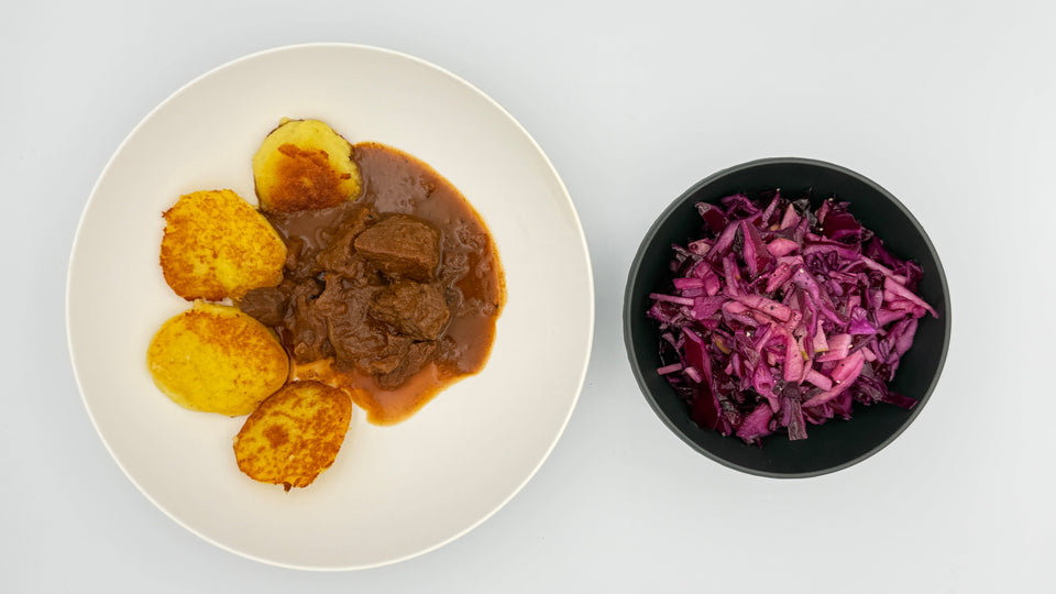 Bierkutscher-Gulasch aus dem Dutch-Ofen